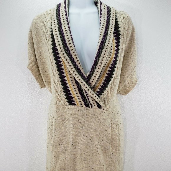 BCBG Maxazria Womens Sweater Aztec V Neck Size‎ XSm - Picture 6 of 7